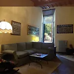 Vescovado 7 * Gubbio